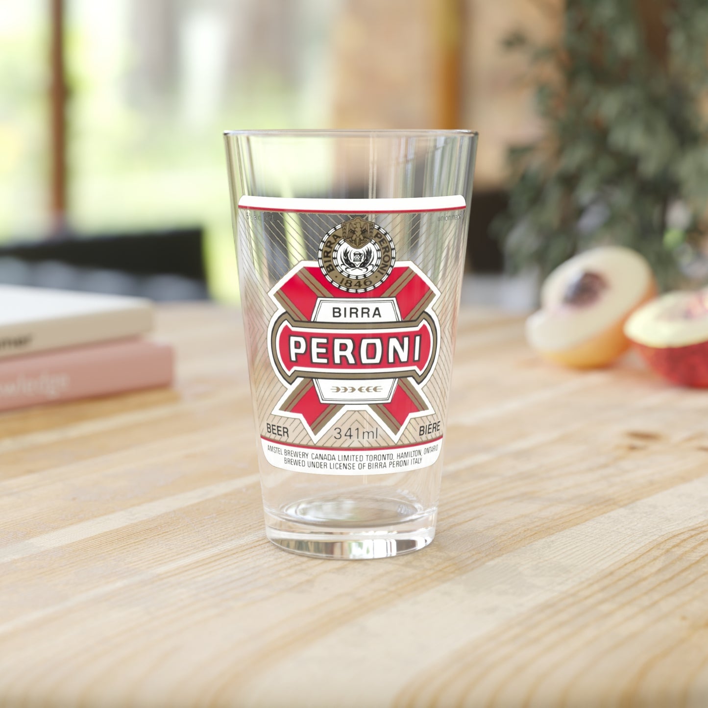 Birra Peroni Biere, Pint Bar Beer Glass, Toronto, Hamilton, Ontario, Canada