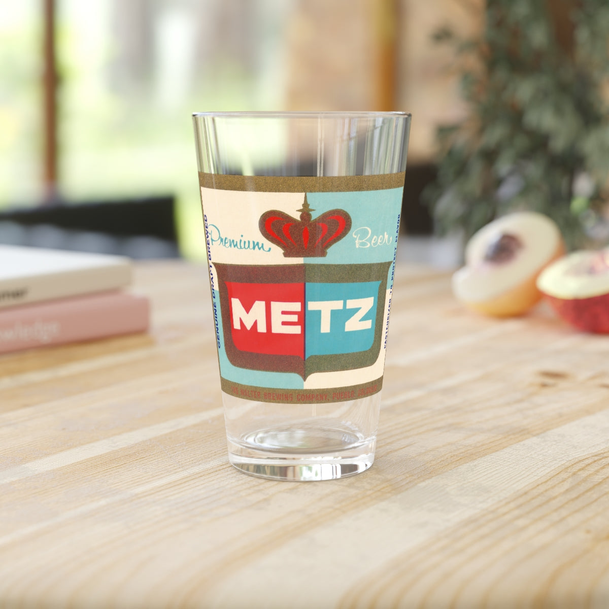 Metz Premium Pint Glass, Pueblo Colorado ~ Retro 1960s Label Drinking Glass